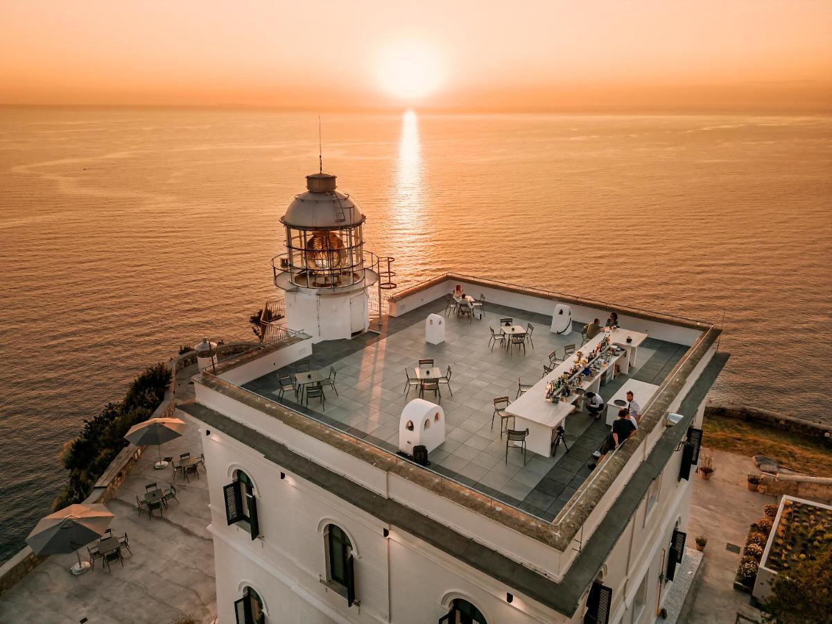Faro Punta Imperatore Forio  Exterior photo