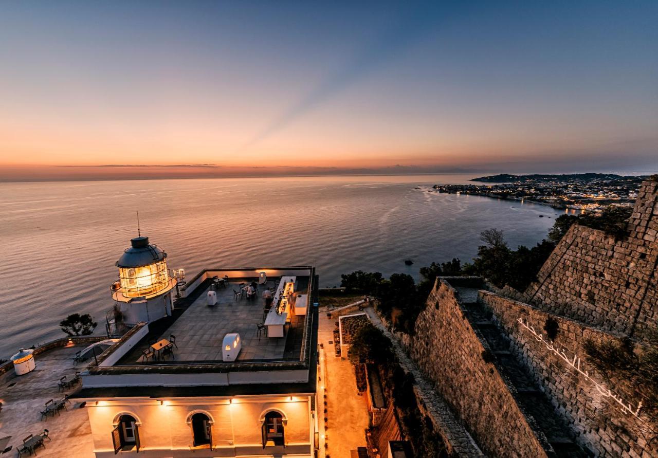 Faro Punta Imperatore Forio  Exterior photo